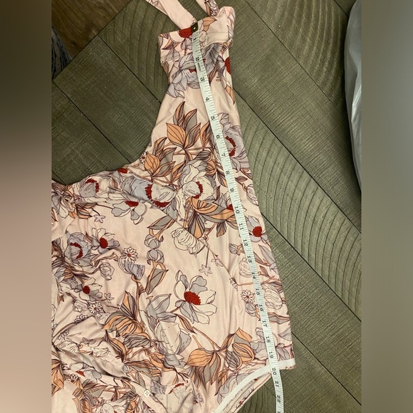 Free People keepin’ on floral top - Picture 15 of 15